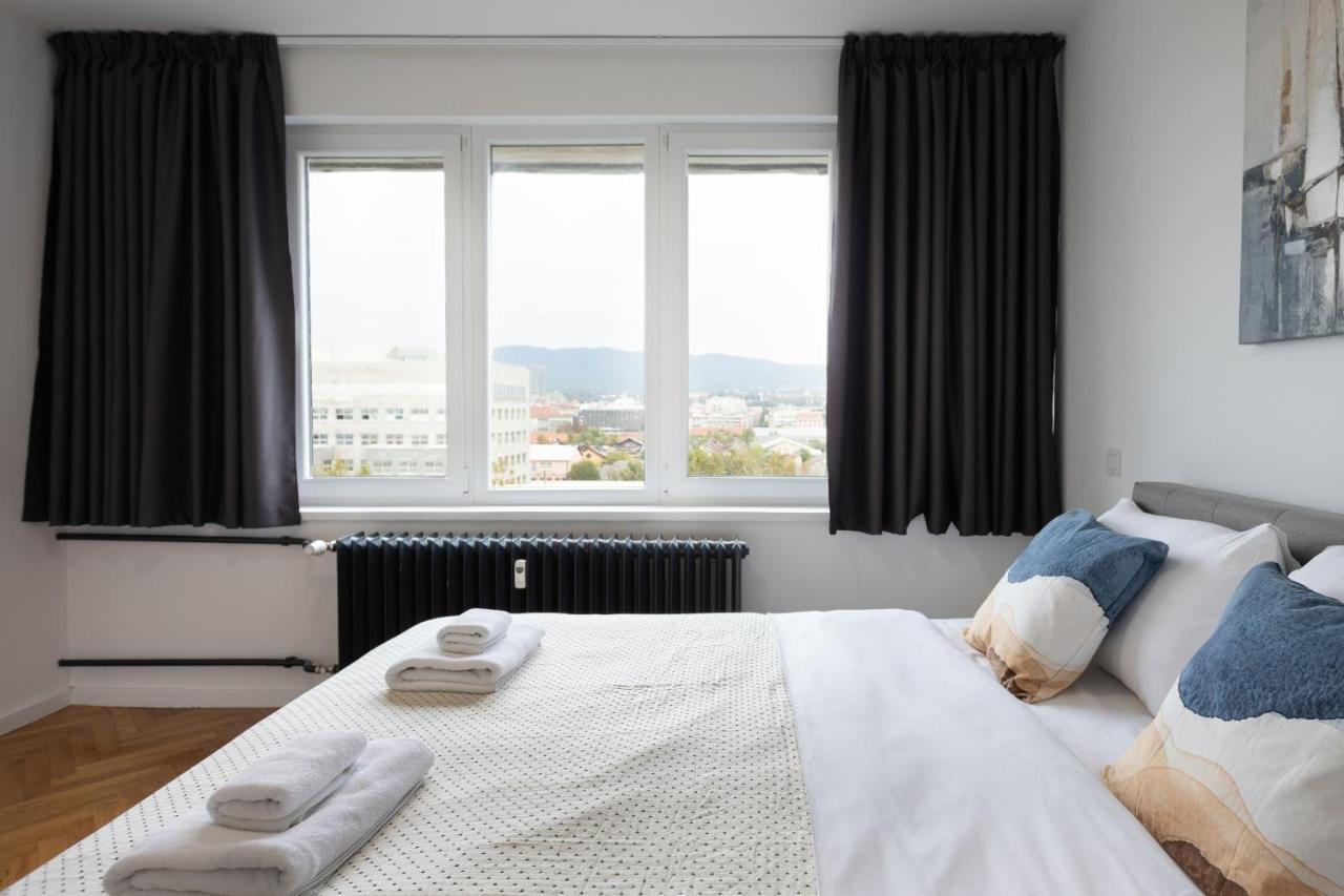 Spacious 2Bdr Apartment- Skyline View Zagreb Extérieur photo